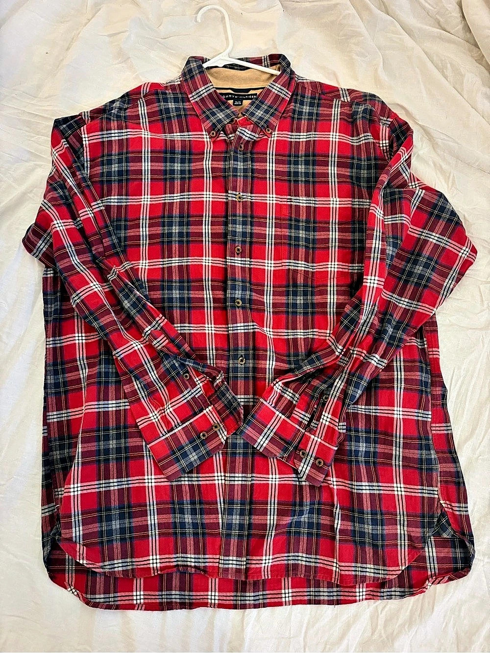 Tommy Hilfiger Plaid Button Down in Red & Blue XL Like New